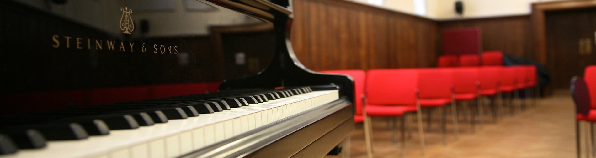 1069622977_banner-piano2.jpg